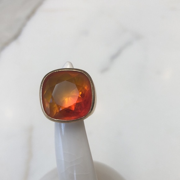 GORGEOUS ORANGE/YELLOW AMBER RING GOLD OVERLAY SZ-5 STUNNING COLOR!! π§‘π - Picture 4 of 4